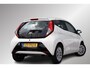 Toyota Aygo 1.0 VVT-i x-play, Led, Parkeercamera, speed limiter.