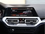 BMW 3-Serie Touring 320i Sportline Keyless | Camera | Carplay | M Sport stuurwiel | Sfeerverlichting