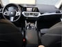 BMW 3-Serie Touring 320i Sportline Keyless | Camera | Carplay | M Sport stuurwiel | Sfeerverlichting