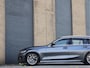 BMW 3-Serie Touring 320i Sportline Keyless | Camera | Carplay | M Sport stuurwiel | Sfeerverlichting