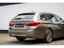 BMW 5-Serie Touring 520i Executive Leder Trekhaak LED Orig NL Auto