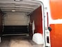 Renault Trafic 2.0 dCi 120 T29 L2H1 Work Edition Airco | Cruise control | Led koplampen | Navigatiesysteem full map | Parkeersensor achter | Zijschuifdeur rechts