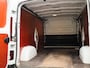 Renault Trafic 2.0 dCi 120 T29 L2H1 Work Edition Airco | Cruise control | Led koplampen | Navigatiesysteem full map | Parkeersensor achter | Zijschuifdeur rechts