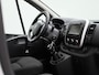 Renault Trafic 2.0 dCi 120 T29 L2H1 Work Edition Airco | Cruise control | Led koplampen | Navigatiesysteem full map | Parkeersensor achter | Zijschuifdeur rechts