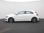 Mercedes-Benz A-klasse 180 Prestige | Automaat | Lederen Sportstoelen | Stoelverwarming | Achteruitrijcamera | Parkeersensoren | Lichtmetalen Velgen |