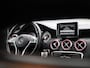 Mercedes-Benz A-klasse 180 Prestige | Automaat | Lederen Sportstoelen | Stoelverwarming | Achteruitrijcamera | Parkeersensoren | Lichtmetalen Velgen |
