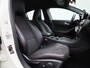 Mercedes-Benz A-klasse 180 Prestige | Automaat | Lederen Sportstoelen | Stoelverwarming | Achteruitrijcamera | Parkeersensoren | Lichtmetalen Velgen |