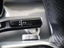 Mercedes-Benz C-klasse 180 AMG Line / Achteruitrijcamera / Stoelverwarming / Night-Pakket / Multispaaks-Velgen /