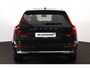 Volvo XC60 T6 Recharge AWD Plus Bright - Panorama/schuifdak - IntelliSafe Assist & Surround - 360º Camera - Harman/Kardon audio - Adaptieve LED koplampen - Verwarmde voorstoelen, stuur & achterbank - Parkeersensoren voor & achter - Elektr. bedienb. voorstoelen met geheugen - Head up display - Draadloze tel. lader - Extra getint glas - 19' LMV
