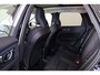 Volvo XC60 T6 Recharge AWD Plus Bright - Panorama/schuifdak - IntelliSafe Assist & Surround - 360º Camera - Harman/Kardon audio - Adaptieve LED koplampen - Verwarmde voorstoelen, stuur & achterbank - Parkeersensoren voor & achter - Elektr. bedienb. voorstoelen met geheugen - Head up display - Draadloze tel. lader - Extra getint glas - 19' LMV