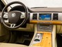 Jaguar XF 3.0 V6 Premium 238Pk Automaat (NAVIGATIE, CLIMATE, STUUR/STOELVERWARMING, CAMERA, LEDER, XENON, SPORTSTOELEN, CRUISE, LM VELGEN, NIEUWE APK, NIEUWSTAAT)