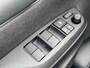 Toyota Yaris 1.5 Hybrid 115 Dynamic BLIND SPOT STOELVERWARMING SENSOREN V+A