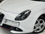 Alfa Romeo Giulietta 1.4 Turbo, 120Pk, 2016, 2de eigenaar, Volledig leder, Climate control, Cruise control, Parkeersensoren, Automatische verlichting, Bluetooth audio,