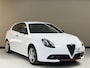 Alfa Romeo Giulietta 1.4 Turbo, 120Pk, 2016, 2de eigenaar, Volledig leder, Climate control, Cruise control, Parkeersensoren, Automatische verlichting, Bluetooth audio,