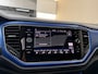 Volkswagen T-Roc 1.0 TSI Style, 115Pk, 2018, Panoramadak, 1ste eigenaar, Digital dashboard, Climate control, Parkeersensoren, LED koplampen,