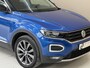 Volkswagen T-Roc 1.0 TSI Style, 115Pk, 2018, Panoramadak, 1ste eigenaar, Digital dashboard, Climate control, Parkeersensoren, LED koplampen,