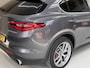 Alfa Romeo Stelvio 2.0 T AWD Super, 280Pk, 2017, 2de eigenaar, Panoramadak, Volledig leder, 20" velgen, Camera, Stoelverwarming, Cruise control, Xenon koplampen, Schakelflippers,
