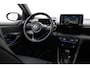 Toyota Yaris 1.5 Hybrid Launch Edition | Trekhaak | Navigatie | Dodehoek detectie | Head-up display | JBL | Stoelverwarming | Apple Carplay / Android Auto | Parkeersensoren voor/achter | 17 inch