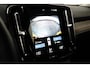 Volvo XC40 1.5 T4 Recharge Inscription | Trekhaak | Achteruitrijcamera | Cruise control adaptief | Apple Carplay/Android Auto |