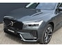 Volvo XC60 T6 Plug-in hybrid AWD Ultra Dark | Trekhaak | Panoramadak | Head up display | 360 graden camera | Verwarmbare voorstoelen stuurwiel en achterbank | Premium audio by Harman Kardon |