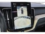 Volvo XC60 T6 Plug-in hybrid AWD Ultra Dark | Trekhaak | Panoramadak | Head up display | 360 graden camera | Verwarmbare voorstoelen stuurwiel en achterbank | Premium audio by Harman Kardon |