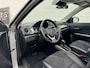 Suzuki Vitara 1.5 Hybrid Style AllGrip Comfort + Automaat Pano Trekhaak Navi Camera Carplay Cliam