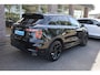 Lynk & Co 01 1.5 MY23! + BLACKLINE! ZWARTE-HEMEL ROLHOES MY23 360-CAMERA PANO/SCHUIF INFINITY DAB NAVI CARPLAY STOELVERWARMING ELEK.ACHTERKLEP 20"LMV