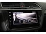 Volkswagen Tiguan Allspace 1.5 TSI Highline R-line 7-Persoons Panoramadak, 360Camera, Virtual Cockpit, Keyless, Carplay
