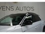 Volkswagen T-Roc 1.5 TSI 150pk R-Line Virtual|LED|Suzuka 19"|White Silver