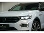 Volkswagen T-Roc 1.5 TSI 150pk R-Line Virtual|LED|Suzuka 19"|White Silver