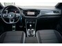 Volkswagen T-Roc 1.5 TSI 150pk R-Line Virtual|LED|Suzuka 19"|White Silver