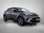 Toyota C-HR / C-HR+ 2.0 Hybrid Style | Dealer Onderhouden | LED PACK | Dodehoek detectie | Trekhaak Afneembaar | Stoelverwarming | Apple CarPlay/Android Auto | Parkeersensoren voor+achter | Cruise Control Adaptive |