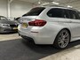 BMW 5-Serie Touring M550d xDrive High Exe. l Head-Up l Elek. trekhaak l Comfortstoelen l Harman/Kardon l Export 11.615
