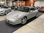 Porsche 911 [996.2] 3.6 Carrera Coupé Aut. l PCCM Plus met CarPlay l Schuifdak