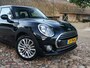 MINI Clubman 1.5 Cooper Business Aut. l Trekhaak l Navi l Clima l Cruise l PDC l 17"