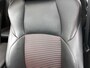 Toyota RAV4 2.5 Plug-in Hybrid AWD Style | BTW voertuig | JBL | Trekhaak | Stoel+stuurverwarming | Dodehoek detectie | Elektrische achterklep | Parkeersensoren voor+achter | Cruise Control Adaptive | Apple CarPlay/Android Auto |