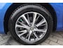 Toyota Yaris 1.5 HYBRID DYNAMIC Y20 STOELVERW. KEYLESS LM-VELGEN CAMERA P-SENSOREN PRIVACY-GLASS