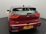 Kia Niro EV e-Niro DynamicLine 64 kWh SOH 94,9% | Warmtepomp | Trekhaak | Camera | Stoel/Stuurverwarming