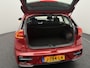 Kia Niro EV e-Niro DynamicLine 64 kWh SOH 94,9% | Warmtepomp | Trekhaak | Camera | Stoel/Stuurverwarming