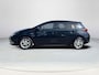 Toyota Auris 1.8 Hybrid Executive | Trekhaak | Navigatie | Parkeersensoren | Stoelverwarming | Keyless entry |