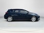 Toyota Auris 1.8 Hybrid Executive | Trekhaak | Navigatie | Parkeersensoren | Stoelverwarming | Keyless entry |