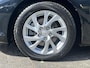 Toyota Auris 1.8 Hybrid Executive | Trekhaak | Navigatie | Parkeersensoren | Stoelverwarming | Keyless entry |