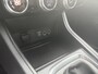 Renault Captur 1.6 E-Tech Hybrid 145 Intens | Automaat | Dealer Onderhouden | Camera | All Season Banden | Climate & Cruise Control | Apple Carplay & Android Auto | 12 Maanden BOVAG Garantie