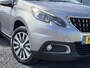 Peugeot 2008 1.2 PureTech Active 2e Eigenaar,Dealer Onderhouden,D-riem vv in 2023,Pano,Navi,Carplay,Airco,Cruise,N.A.P,Pdc,Recent beurt gehad,Automaat,Apk tot 06-2027
