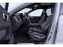 Volvo XC60 T8 Plug-in Hybride AWD Ultra Black Edition | ACC | Panoramadak | 360° Camera | Head-Up | Harman/Kardon | Stoel+Stuurverwarming | 21 inch