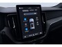 Volvo XC60 T8 Plug-in Hybride AWD Ultra Black Edition | ACC | Panoramadak | 360° Camera | Head-Up | Harman/Kardon | Stoel+Stuurverwarming | 21 inch