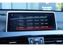 BMW X1 xDrive20i High Executive / Panorama / Sportstoelen