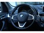 BMW X1 xDrive20i High Executive / Panorama / Sportstoelen