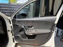 Mercedes-Benz A-klasse 200 Business Solution AMG Clima Cruise Panodak Achteruitrijcamera Stoelverwarming Zeer Nette Auto !!!