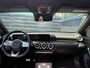 Mercedes-Benz A-klasse 200 Business Solution AMG Clima Cruise Panodak Achteruitrijcamera Stoelverwarming Zeer Nette Auto !!!